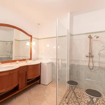 Maison Zen Dans Les Pyrenees