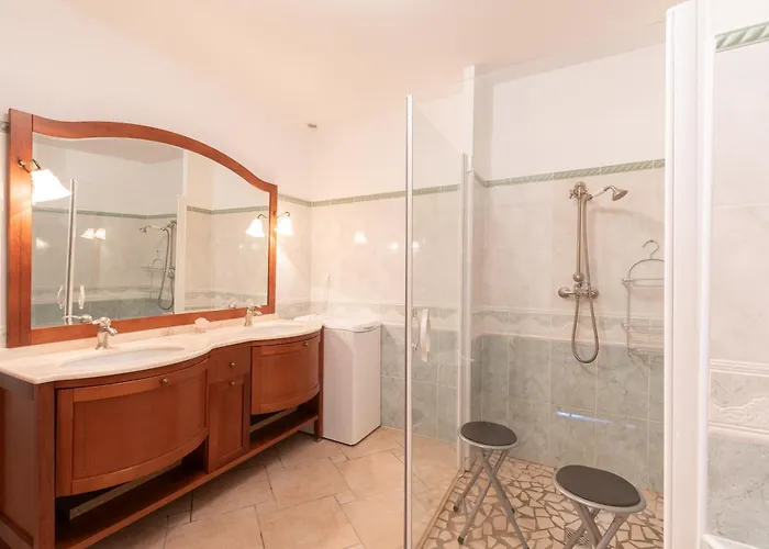 Maison Zen Dans Les Pyrenees