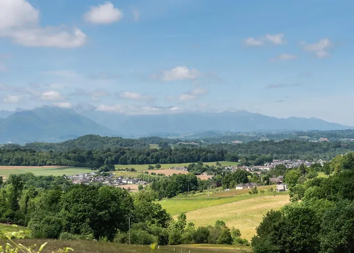 Maison Zen Dans Les Pyrenees Feriehus Coarraze